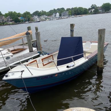 Chris Craft Center Console Skiff